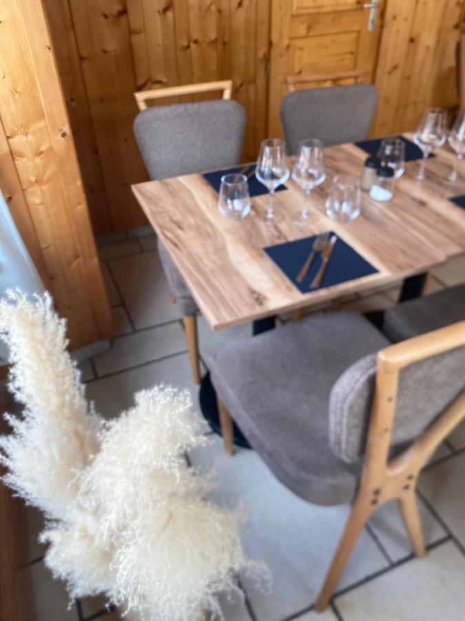 Chaux-des-Crotenay Hotel Restaurant Des Lacs מראה חיצוני תמונה