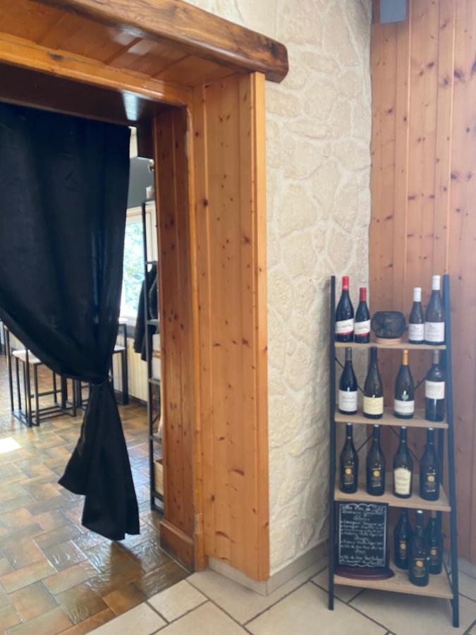 Chaux-des-Crotenay Hotel Restaurant Des Lacs מראה חיצוני תמונה